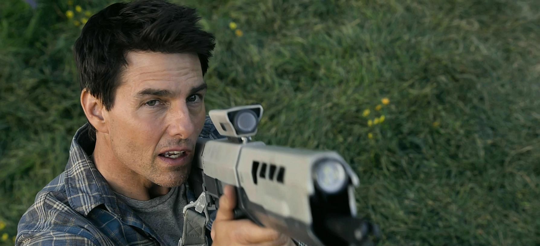 Tom Cruise stars as Jack Harper in Universal Pictures' Oblivion (2013)