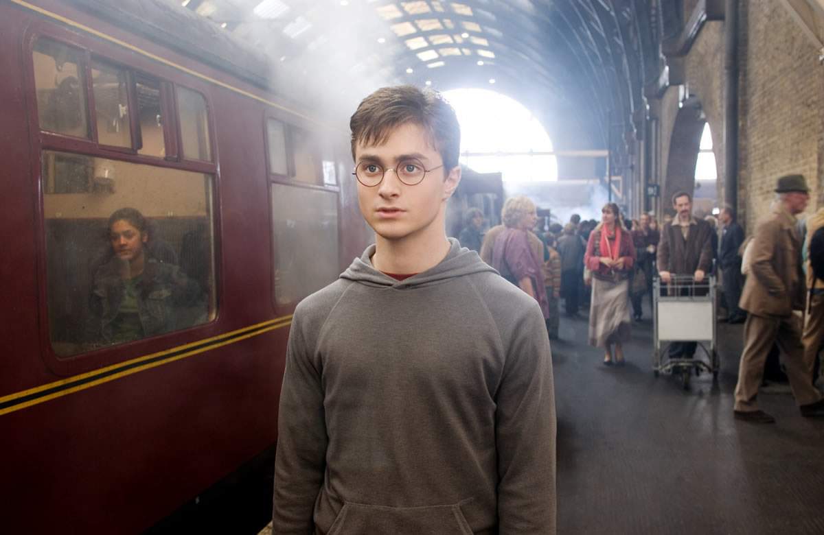 Daniel Radcliffe as Harry Potter in Warner Bros' Harry Potter and the Order of the Phoenix (2007)