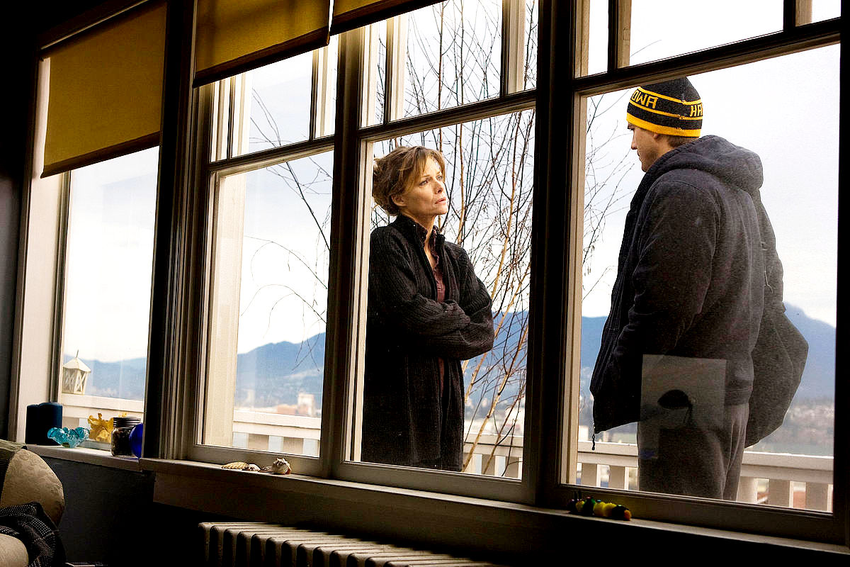 Personal Effects (2009) Pictures, Photo, Image and Movie Stills