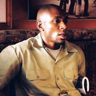 Mos Def as Eddie Bunker in Warner Bros.' 16 Blocks (2006)