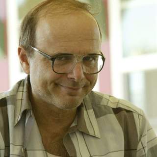 Joe Pantoliano as Some Idiot in First Look Pictures' The Amateurs (2007)