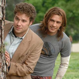 Seth Rogen and James Franco star in Columbia Pictures' comedy PINEAPPLE EXPRESS (2008).
