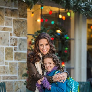 Lacey Chabert stars as Kristen Frank and Fina Strazza stars as Emily Frank in Hallmark Channel's A Christmas Melody (2015)