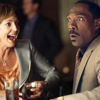 Allison Janney stars as Samantha Davis and Eddie Murphy stars as Jack McCall in DreamWorks SKG's A Thousand Words (2012). Photo credit by Bruce McBroom.