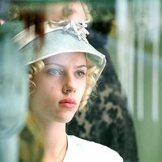 Good Woman, A Picture 10