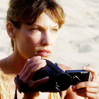 Perfect Getaway, A Picture 7
