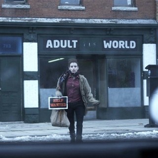 Adult World Picture 3