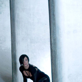 Aeon Flux Picture 13