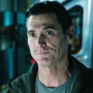 Billy Crudup stars as Christopher Oram in 20th Century Fox's Alien: Covenant (2017)