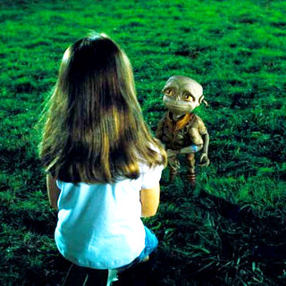 Aliens In The Attic Picture 12