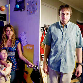 Aliens In The Attic Picture 31