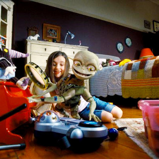 Aliens In The Attic Picture 33