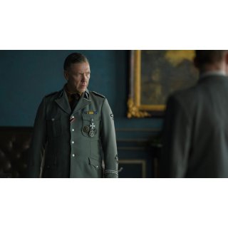 Alone In Berlin Picture 3