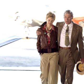 Hilary Swank stars as Amelia Earhart and Richard Gere stars as George Putnam in Fox Searchlight Pictures' Amelia (2009)