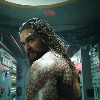 Jason Momoa stars as Arthur Curry/Aquaman in Warner Bros. Pictures' Aquaman (2018)