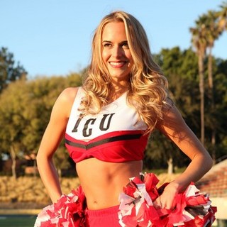 Attack Of The 50 Foot Cheerleader Picture 4