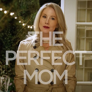 Poster of STX Entertainment's Bad Moms (2016)