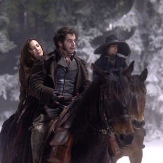 A scene from Shout! Factory's Beauty and the Beast (2016) Picture 22