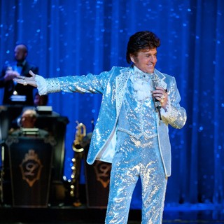 Behind The Candelabra Picture 12