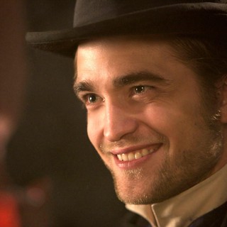 Bel Ami Picture 15
