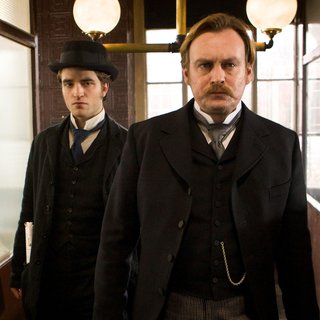 Bel Ami Picture 39