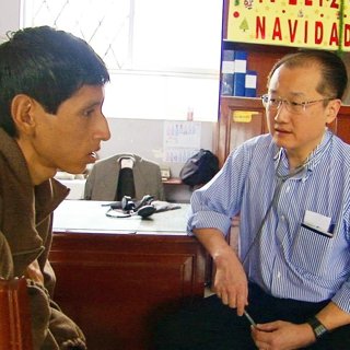 Jim Yong Kim in Abramorama's Bending the Arc (2017)