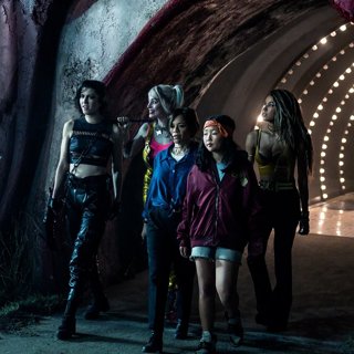 Mary Elizabeth Winstead, Margot Robbie, Rosie Perez, Ella Jay Basco and Jurnee Smollett in Warner Bros. Pictures' Birds of Prey: And the Fantabulous Emancipation of One Harley Quinn (2020)