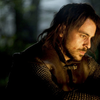 Black Death Picture 15