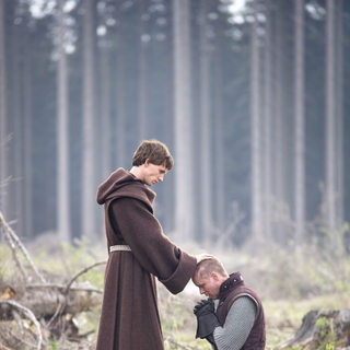 Black Death Picture 17