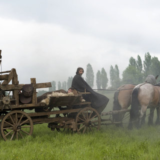 Black Death Picture 21