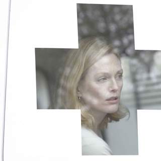 Julianne Moore in Miramax Films' Blindness (2008). Photo credit: Ken Woroner.
