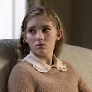 Willow Shields stars as Primrose Everdeen in Lionsgate Films' The Hunger Games: Catching Fire (2013)