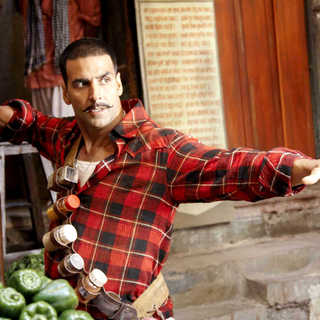 Chandni Chowk To China Picture 1