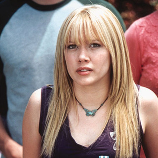 Hilary Duff as Lorraine Baker in The 20th Century Fox' Cheaper by the Dozen (2003)
