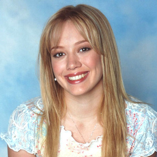 Hilary Duff as Lorraine Baker in The 20th Century Fox' Cheaper by the Dozen (2003)