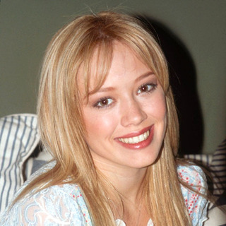 Hilary Duff as Lorraine Baker in The 20th Century Fox' Cheaper by the Dozen (2003)