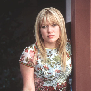 Hilary Duff as Lorraine Baker in The 20th Century Fox' Cheaper by the Dozen (2003)