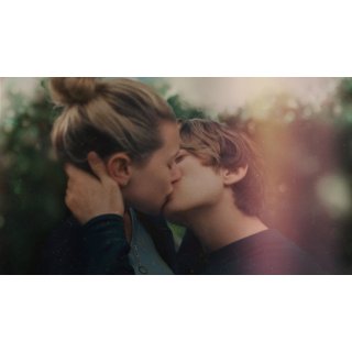 Chemical Hearts Picture 3