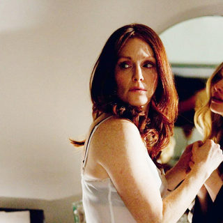Chloe Picture 25