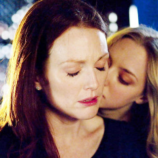 Chloe Picture 34