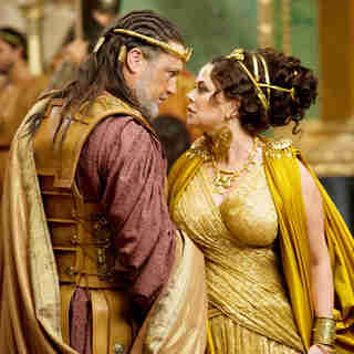 Vincent Regan stars as Kepheus and Polly Walker stars as Cassiopeia in Warner Bros. Pictures' Clash of the Titans (2010)