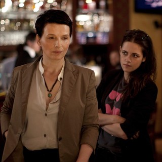 Juliette Binoche stars as Maria Enders and Kristen Stewart stars as Valentine in IFC Films' Clouds of Sils Maria (2015)