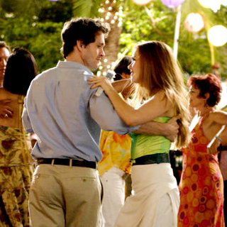 Hugh Dancy stars as Luke Brandon and Isla Fisher stars as Rebecca Bloomwood in Walt Disney Pictures' Confessions of a Shopaholic (2009)