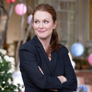 Julianne Moore star as Emily Weaver in Warner Bros. Pictures' Crazy, Stupid, Love. (2011)