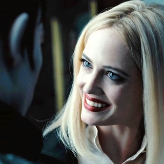 Dark Shadows Picture 32