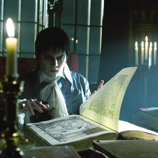 Dark Shadows Picture 52