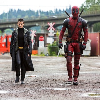 Deadpool Picture 12