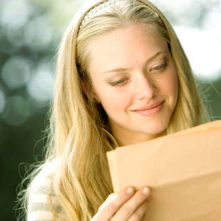 Amanda Seyfried stars as Savannah Lynn Curtis in Screen Gems' Dear John (2010)