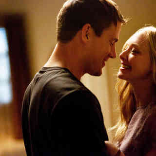 Channing Tatum stars as John Tyree and Amanda Seyfried stars as Savannah Lynn Curtis in Screen Gems' Dear John (2010)
