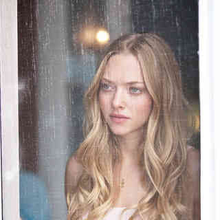 Amanda Seyfried stars as Savannah Lynn Curtis in Screen Gems' Dear John (2010)